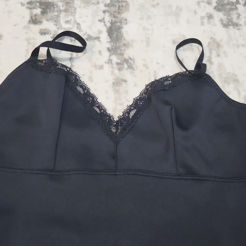 Body Shaping Cami - Picture 3 of 5